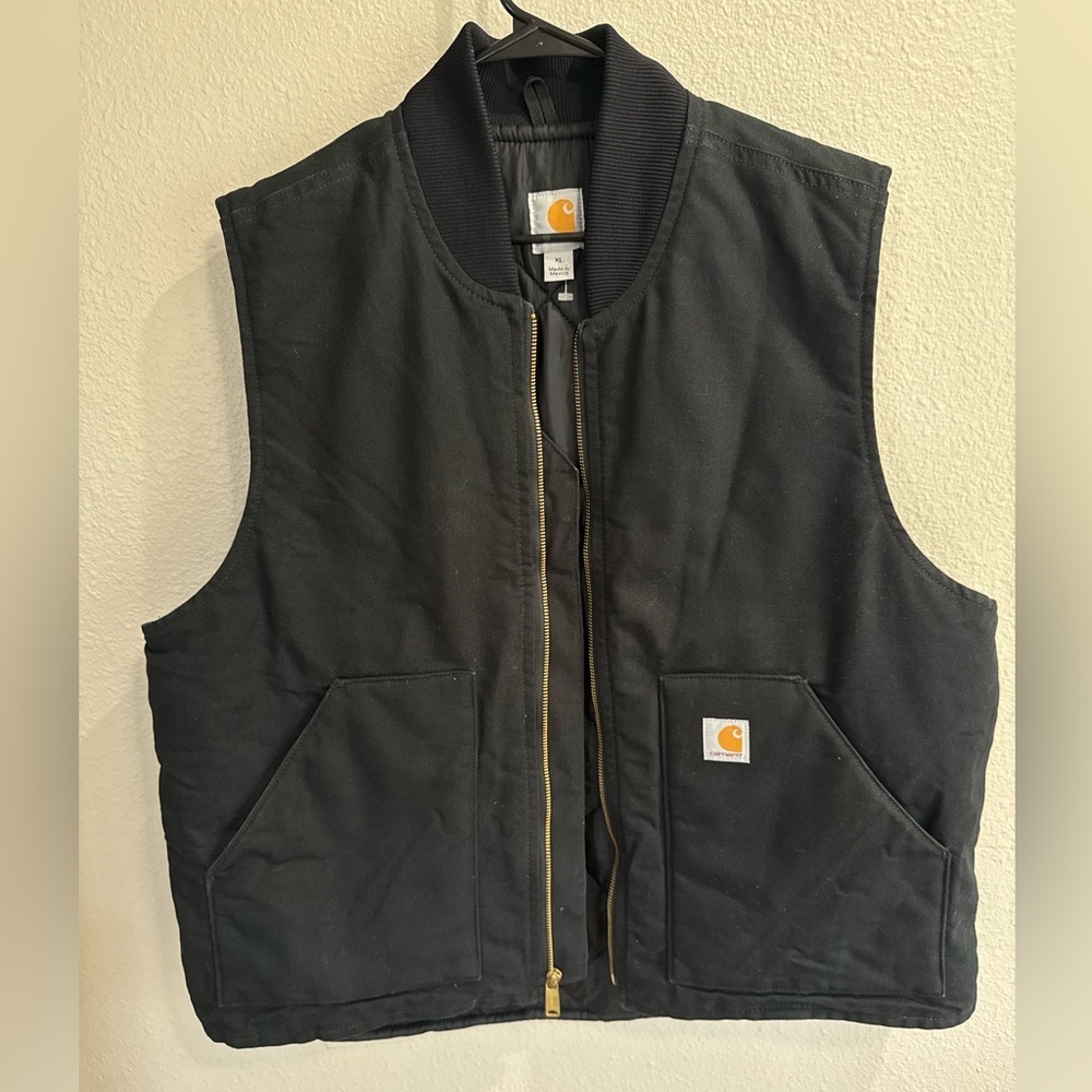 Carhartt Iconic V01-Black Firm Duck Quilted Full Zip Winter Vest Mens size XL